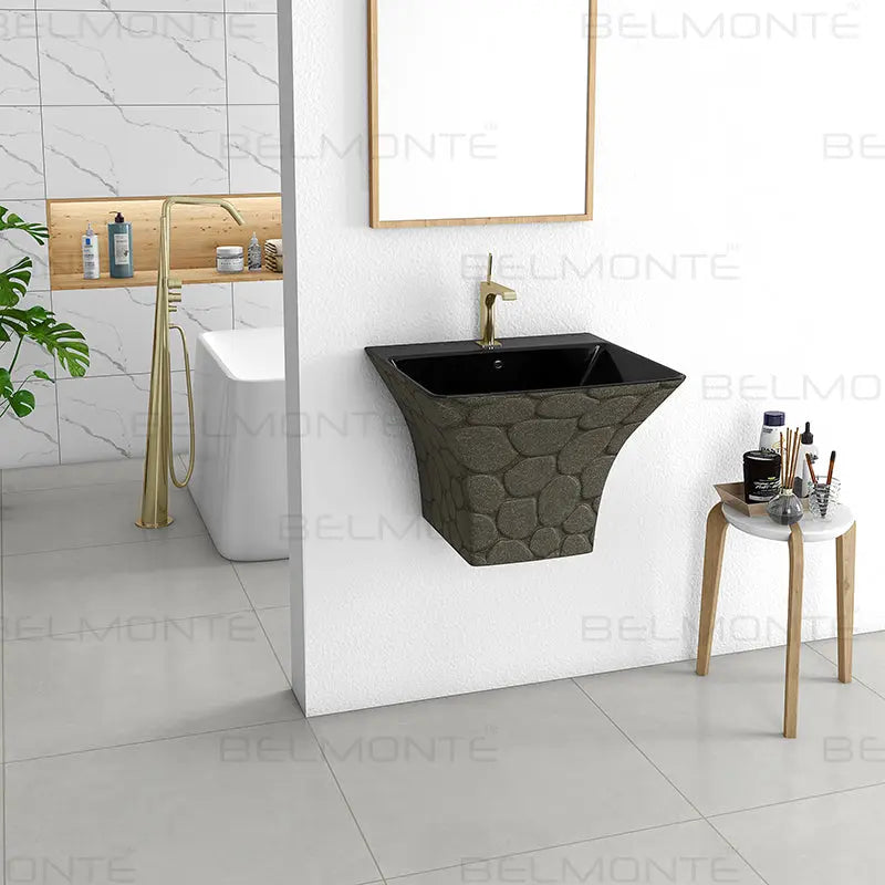 Cobblestone Texture Belmonte Bath LLP
